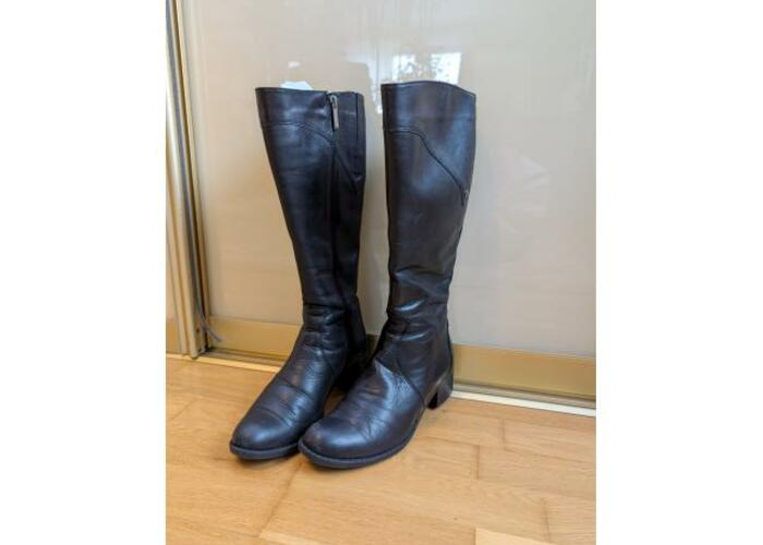 Grajewo ogłoszenia: Sprzedam:
- buty skórzane w dobrym stanie, bardzo wygodne;...